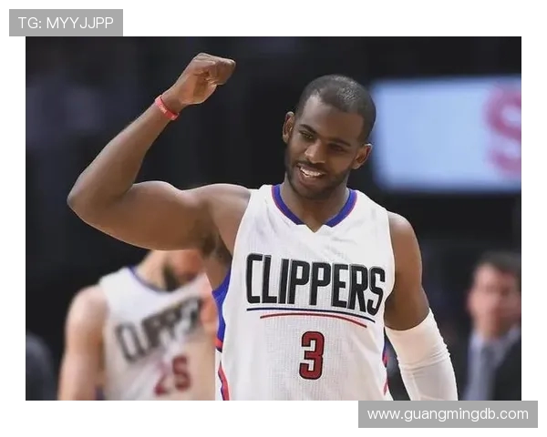 洛杉矶快船迎战劲敌,力争季后赛席位全力以赴挑战强大对手
