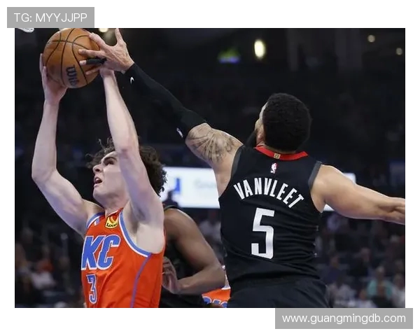 2013年NBA季后赛火箭与雷霆的激烈对决与精彩瞬间回顾