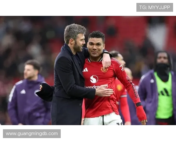 卡塞米罗：从巴西足球新星到欧洲顶级中场的华丽蜕变之路